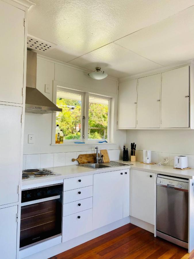Serene Lake Taupo Abode Exterior photo