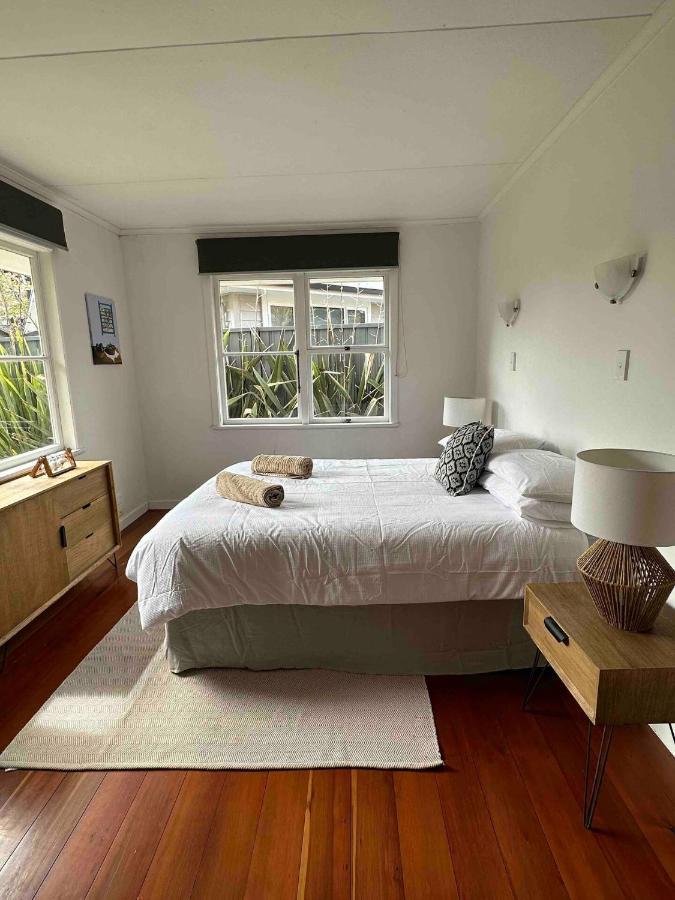 Serene Lake Taupo Abode Exterior photo